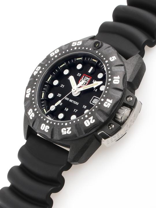 Produktbild Luminox Scott Cassell Deep Dive Carbon Schwarz-Weiss (Analoguhr, 45 mm)