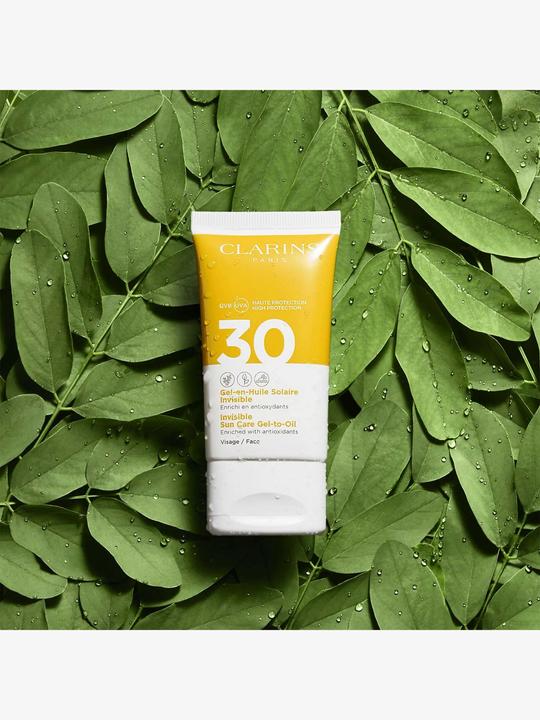 Produktbild Clarins Sun - Gel-en-Huile Solaire Invisible Visage SPF30 (Sonnencreme Gesicht, SPF 30, 50 ml, 72 g)