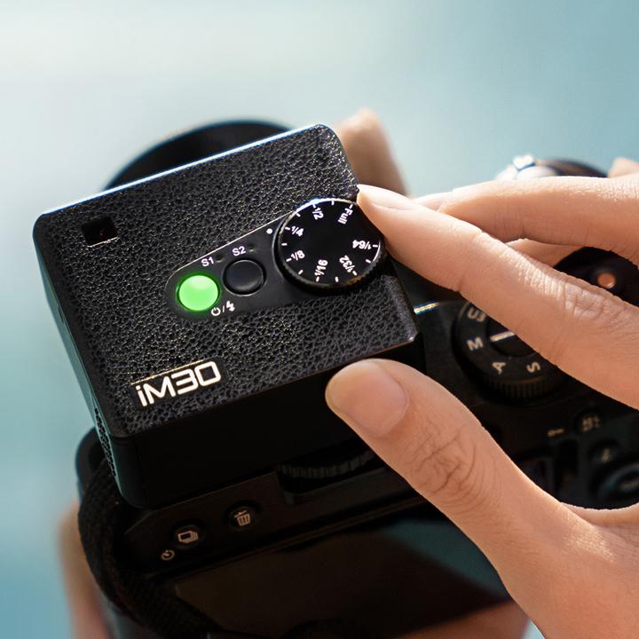Actual product image Godox iM30 iFlash Camera Flash (Plug-on flash, Godox)