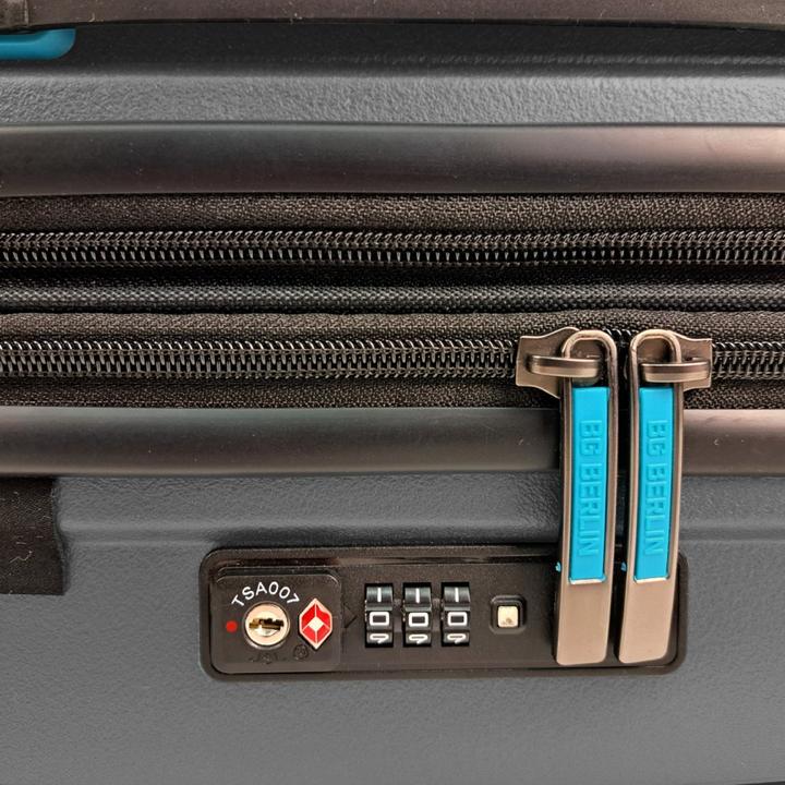 Actual product image BG Berlin Pivot Luggage - Hartschalenkoffer (40 l, Hand luggage (up to 50 litres))