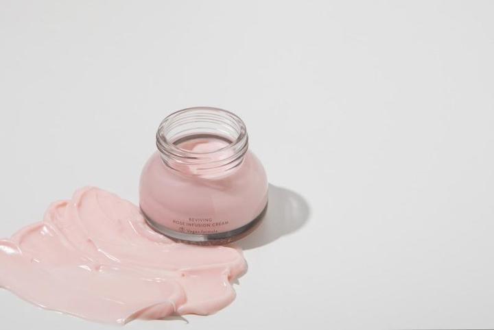 Immagine prodotto Aromatica Crema di infusione di rosa rivitalizzante (50 ml, Crema 24h)