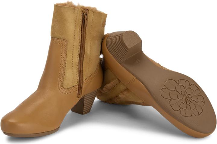 Actual product image Vitaform Soft ankle boot (38)