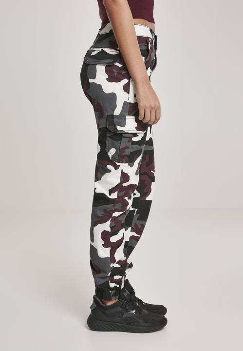 Actual product image Urban Classics Ladies High Waist Camo Cargo Pants (28)