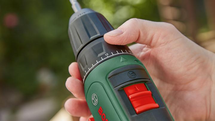 Produktbild Bosch Home & Garden UniversalDrill 18V (Akkubetrieb)