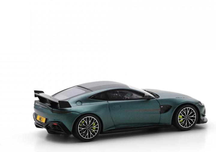 Produktbild Schuco Aston Martin Vantage F1 grün 1:43
