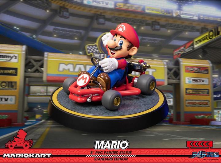Produktbild First 4 Figures Mario Kart PVC Statue Mario - Standard Edition