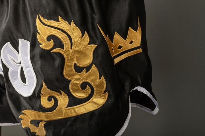 Actual product image Budo.ch Muay Thai Shorts "King" (S)