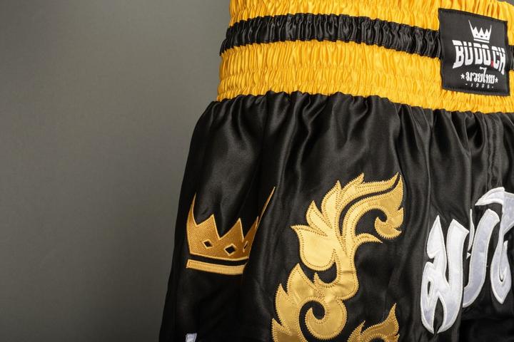 Actual product image Budo.ch Muay Thai Shorts "King" (S)