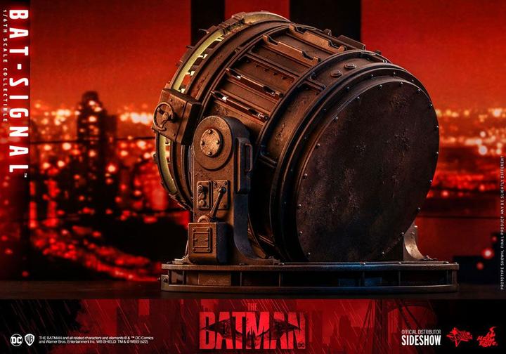 Actual product image Hot Toys The Batman Movie Masterpiece réplique 1/6 Bat-Signal 23 cm
