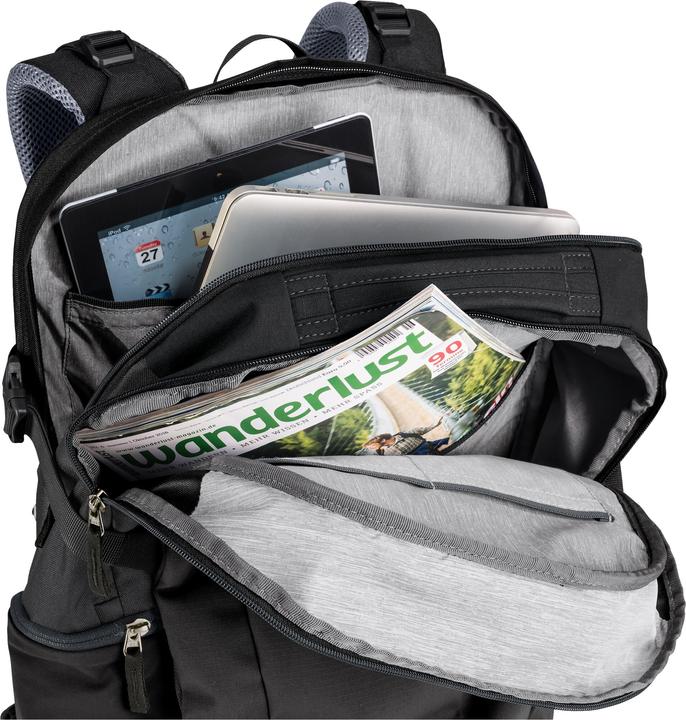 Actual product image Deuter Gigant (32 l)