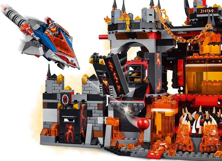 Actual product image LEGO Nexo Knights Jestro's volcano fortress (70323, LEGO Nexo Knights)