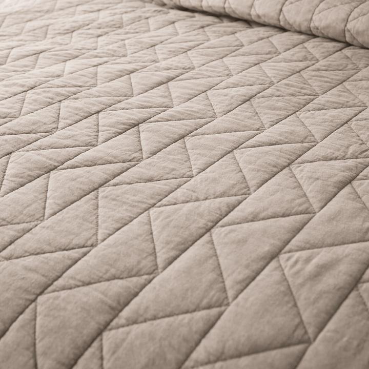 Actual product image La Redoute Interieurs Scenario Zig Zag (180 x 250 cm)