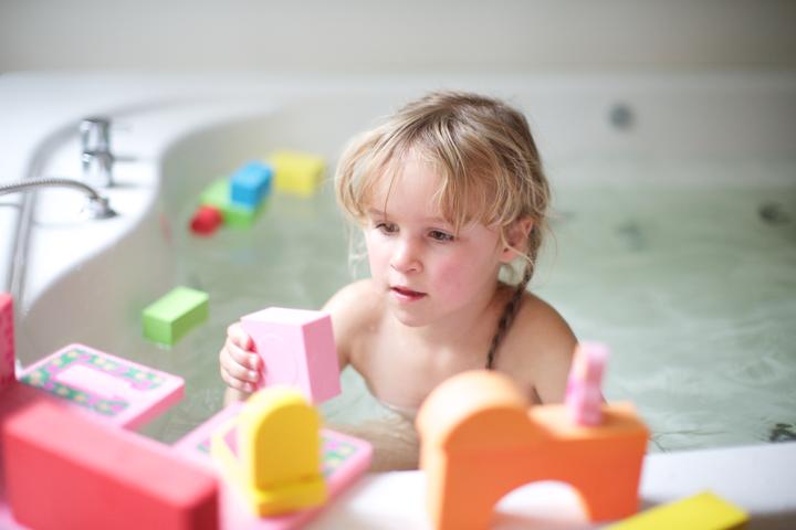 Produktbild Just Think Toys BathBlocks - Floating Castle ( 1322086 )