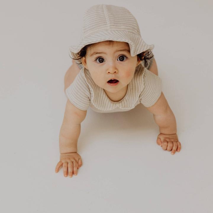 Produktbild Finch & Fable BabySonnenhut Stone Stripe