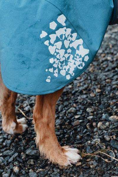 Immagine prodotto Hurtta Cappotto Monsoon mirtillo (65, Cappotto per cani)