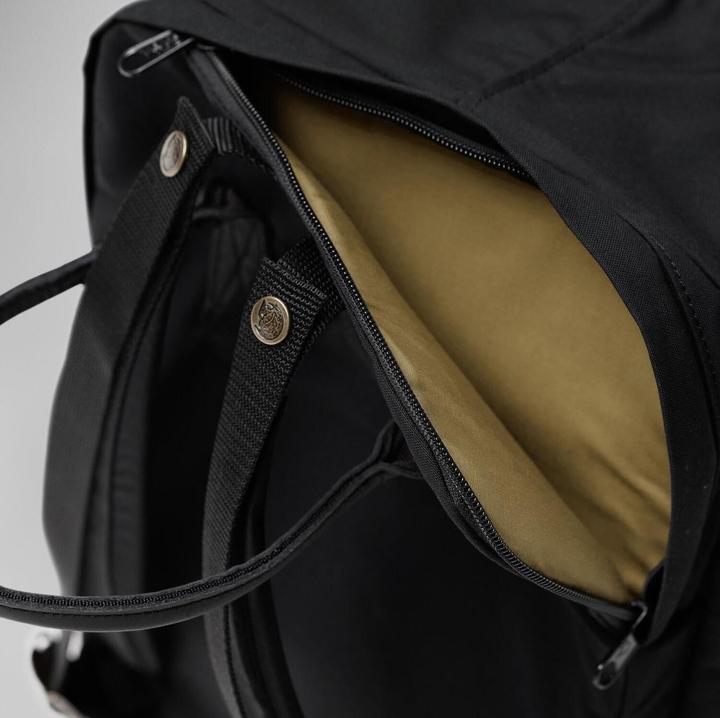 Actual product image Fjällräven Kanken No. 2 Laptop 15" (18 l)