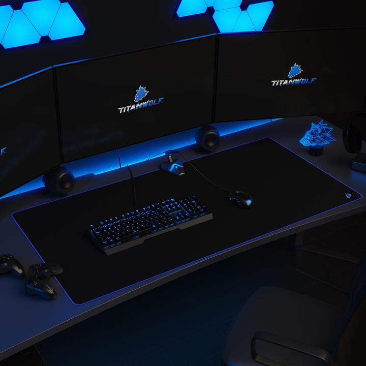 Produktbild Titanwolf Gaming Mauspad, XXXL Speed Mausmatte 1200 x 600 mm, Geschwindigkeit & Präzision, Symbol Blue