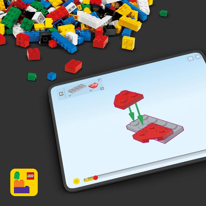 Actual product image LEGO Retro portable radio (10334, LEGO Icons, LEGO Rare Sets)