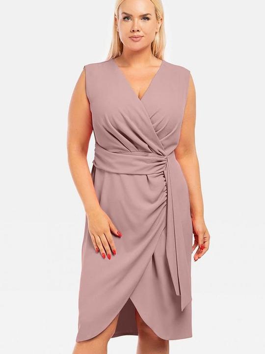 Karko Plus-Size Kleider model
