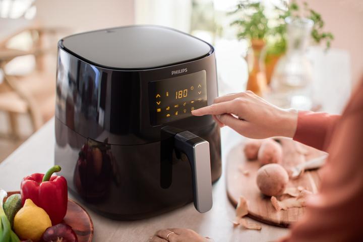 Actual product image Philips Essential