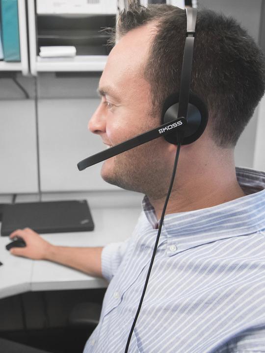 Produktbild Koss CS200i Communication Headsets, On-Ear, Wired, Microphone, Black (ANC, Kabelgebunden)