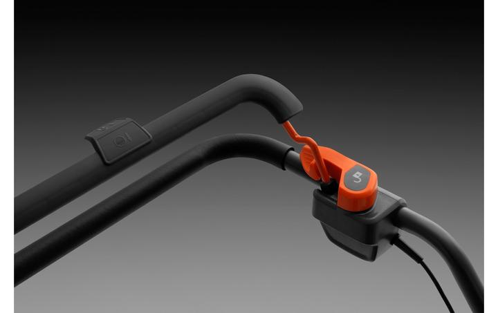 Image du produit Husqvarna LC 137i (Fonctionnement sur batterie)