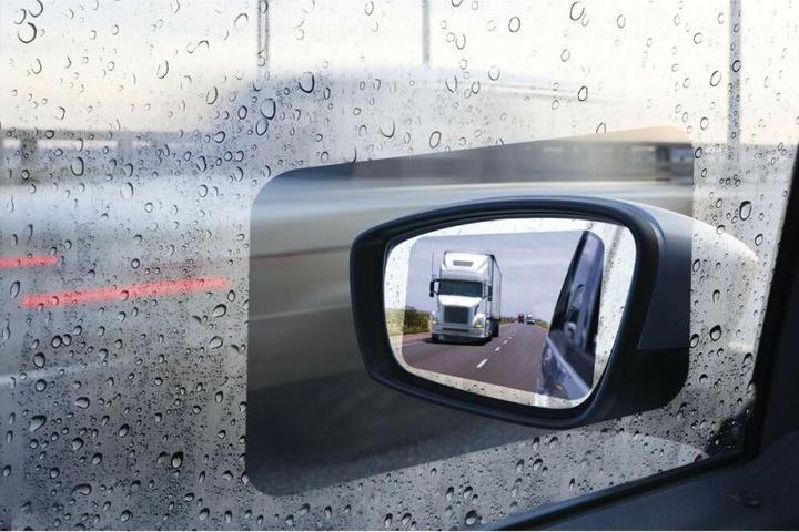 Actual product image Lampa Protective film for side window, water-repellent nanotechnology - L - 150x100 mm