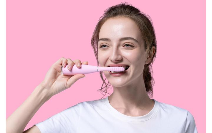 Actual product image Foreo Sonic Toothbrush Issa 3 Black (Sonic toothbrush)