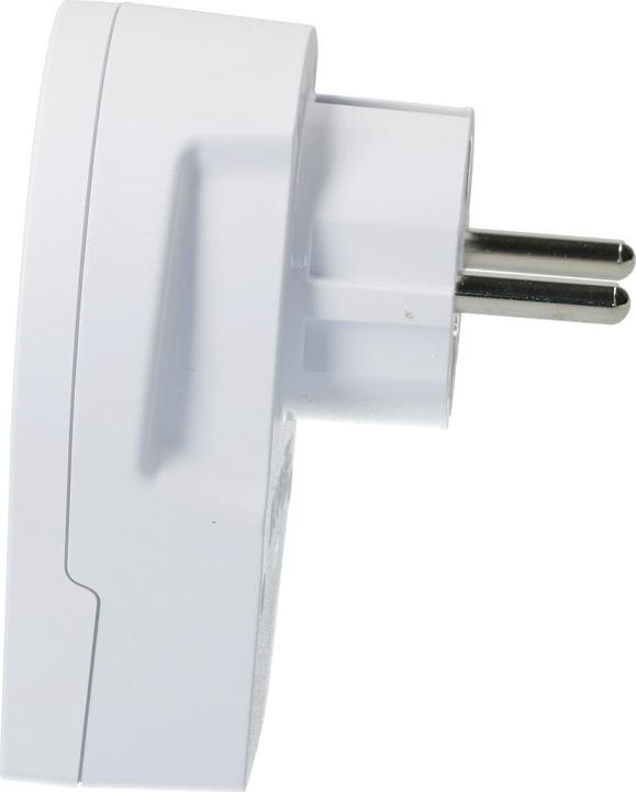 Actual product image Skross World Adapter - World to Europe