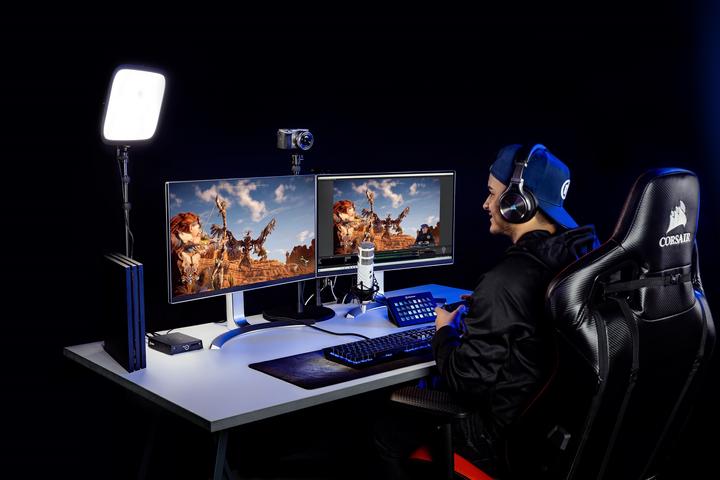 Actual product image Elgato Game Capture 4K60 S+ (PC)