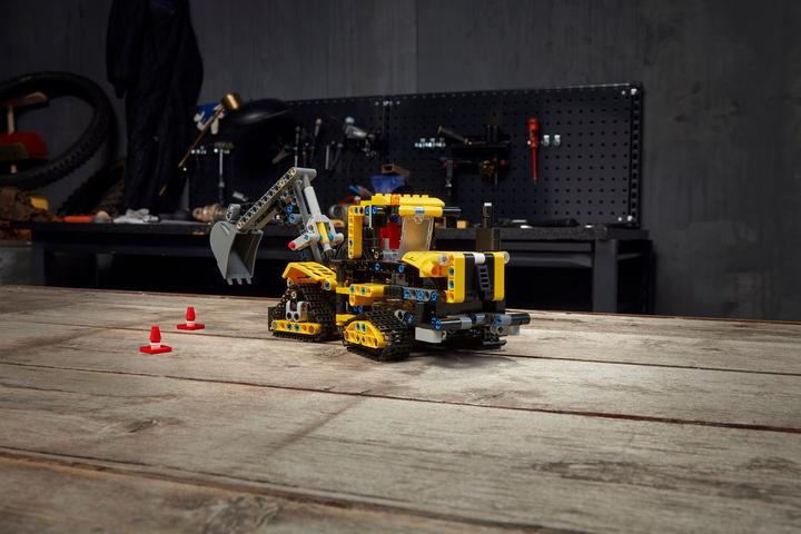 Produktbild LEGO Hydraulikbagger (42121, LEGO Technic)