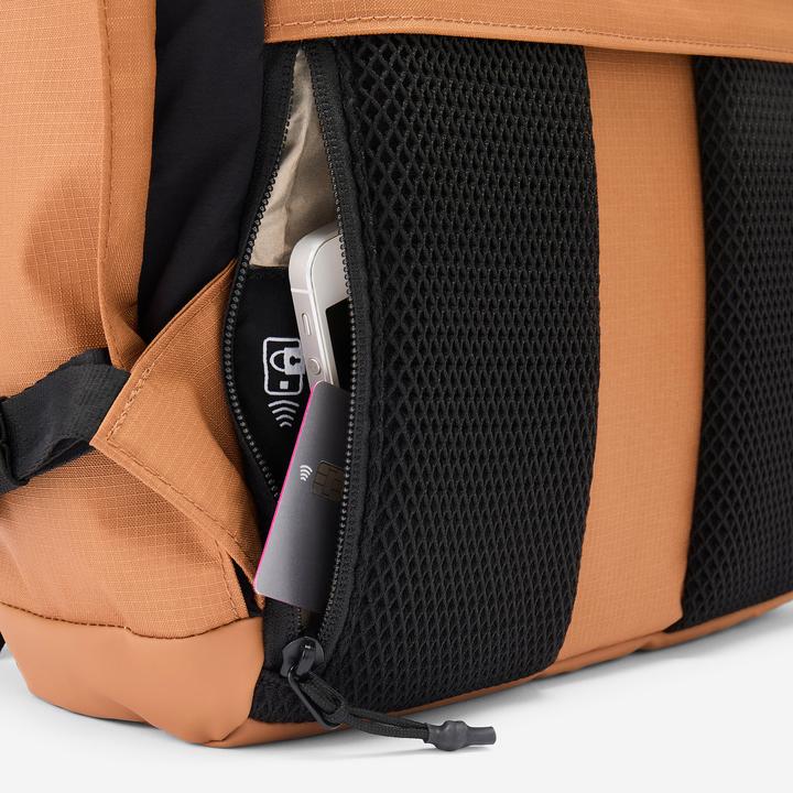 Immagine prodotto Decathlon Rucksack mit Laptopfach Ripstop - 15 l (15 l)