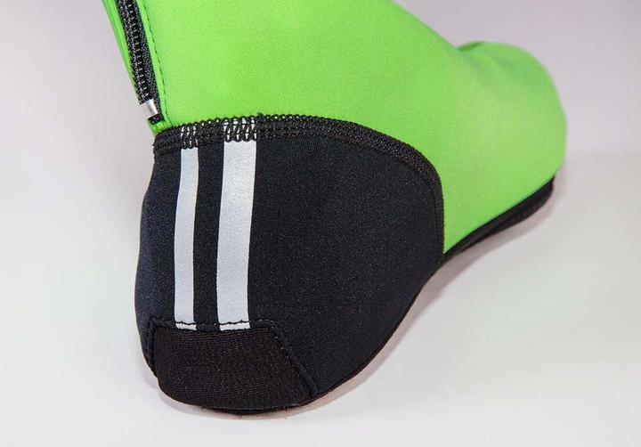 Actual product image Endura Windchill overshoe (M)
