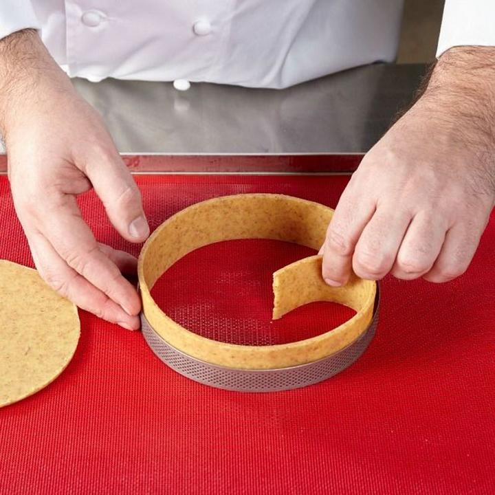 Actual product image Decora Cake Ring Perforated Ø 10 cm (10 cm)