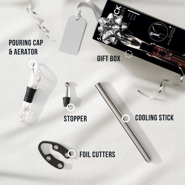 Actual product image Oak & Steel Premium wine accessories gift set 5-in-1 (Wine pourer)