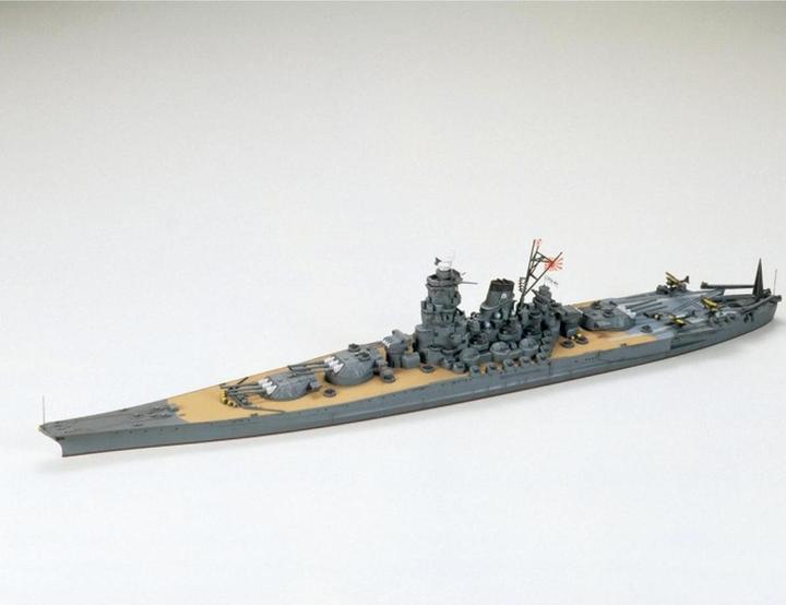 Tamiya Yamato Schlachtschiff