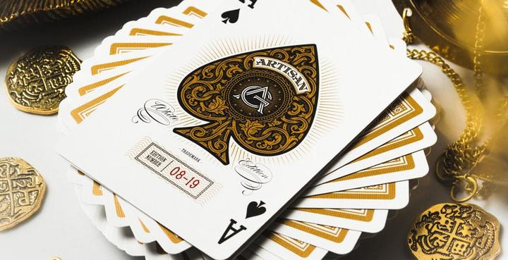 Produktbild Bicycle Tarot del Fuego von Richardo Cavolo (Englisch)