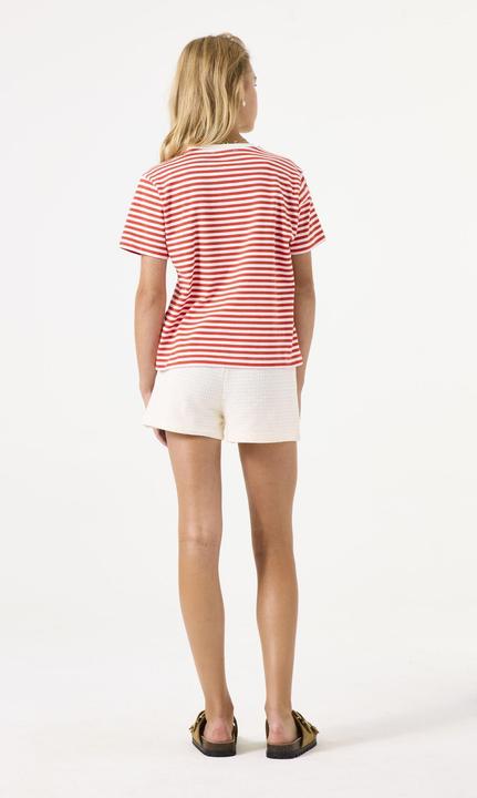 Actual product image Garcia Shorts Creme (146)