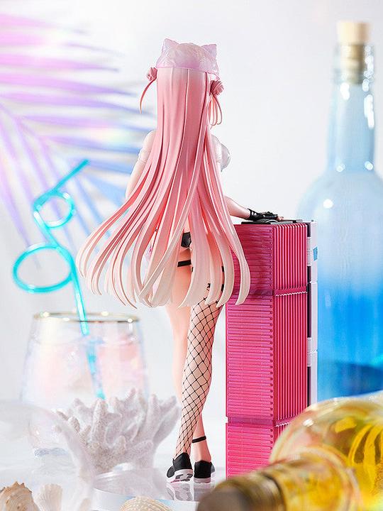 Actual product image Pony Canyon Girl's Frontline PVC Statue 1/7 UKM-2000: Soda Tale 25 cm