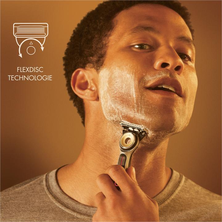 Actual product image Gillette Heated Razor shaver for men starter kit from GilletteLabs