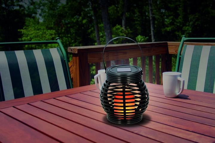 Produktbild Grundig Solarlampe mit Kerzenflamme (IP44)
