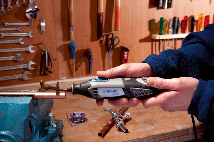 Actual product image Dremel EZ SpeedClic starter set (SC work arbor, 2 metal cutting discs Ø 38.0 mm)