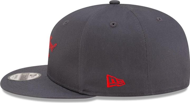 Actual product image New Era 9Fifty Snapback Cap - CHAIN STITCH Manchester United (S/M)