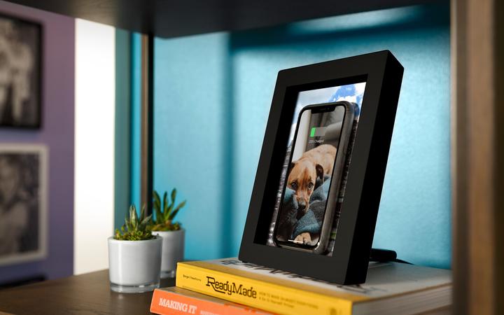 Actual product image TwelveSouth PowerPic (10 W)