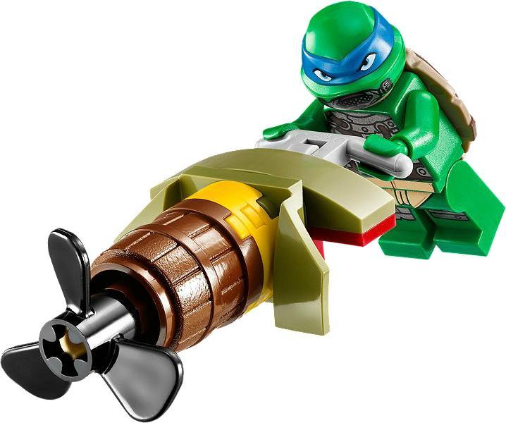 Image du produit LEGO Chasse aux Ninja mutants adolescents dans le sous-marin tortue (79121)