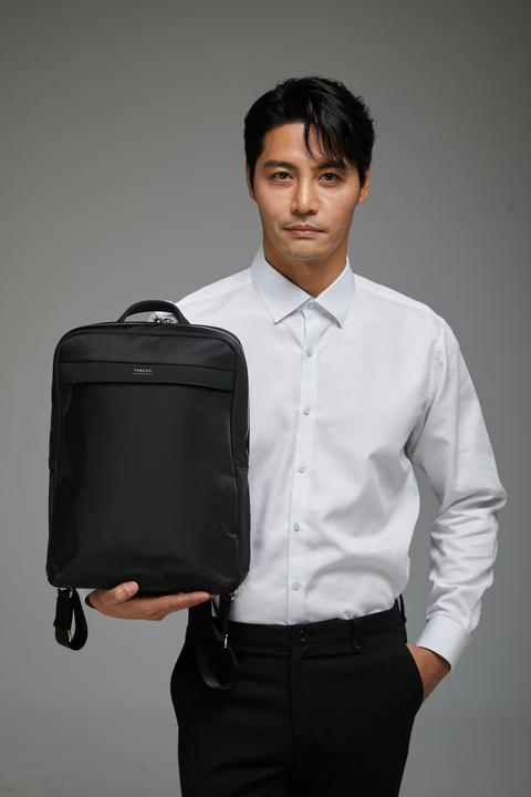 Actual product image Targus Newport Ultra Slim (12 l)