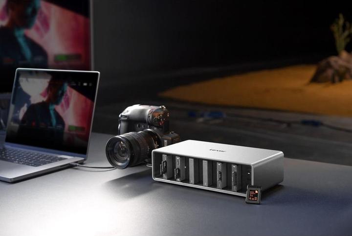 Produktbild Lexar PRO Workflow CFexpress TypA Reader (USB 3.2 Gen 2)