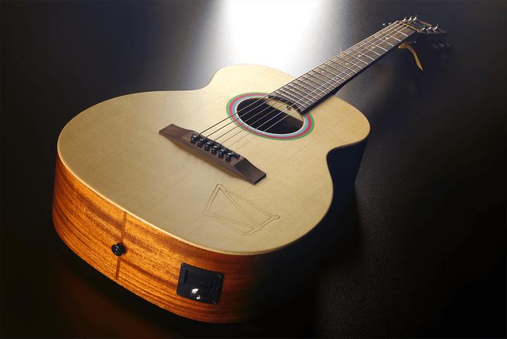 Actual product image Lâg Guitars Vianney Signature Travel (Semi acoustic guitar, Mahogany, Spruce)