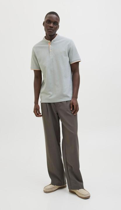 Actual product image Jack & Jones Jjepaulos Mao Polo Ss Noos (L)