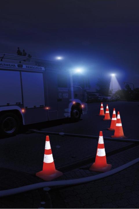 Actual product image Dönges Folding traffic cone, height 500 mm, Pro version, fully reflective